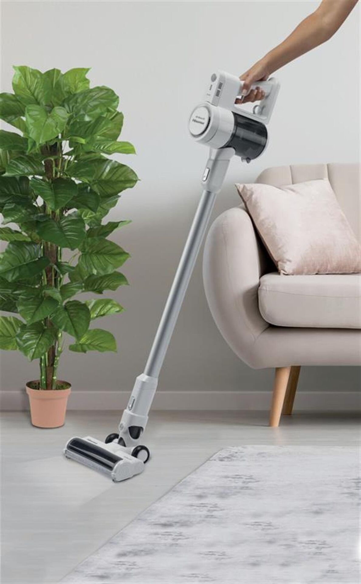 HISENSE HVC6133W DİKEY ŞARJLI SÜPÜRGE BEYAZ