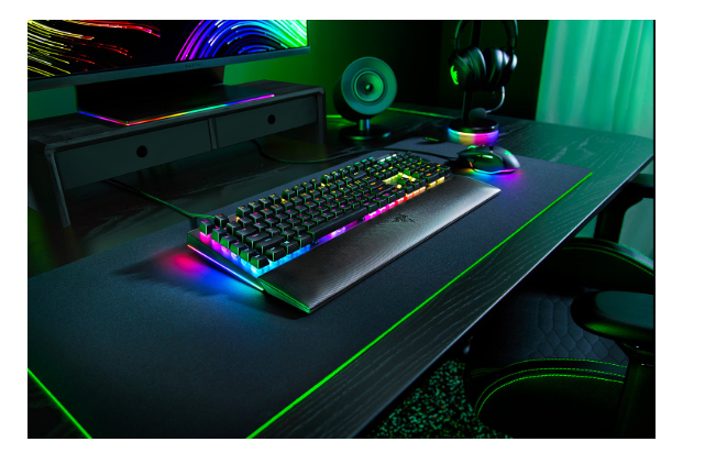 RAZER BLACKWIDOW V4 (YEŞIL ANAHTAR) GAMING KLAVYE
